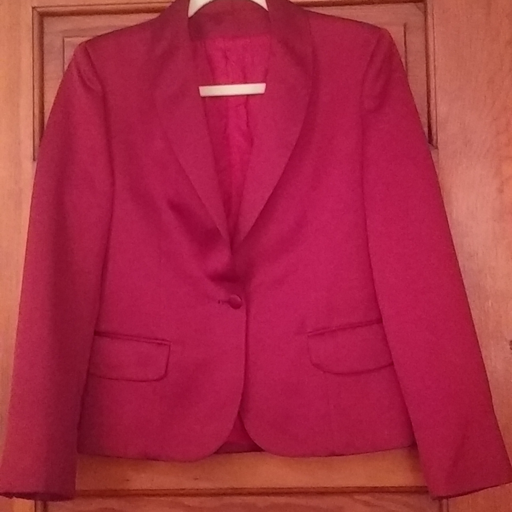 Short Waist Burgundy Blazer